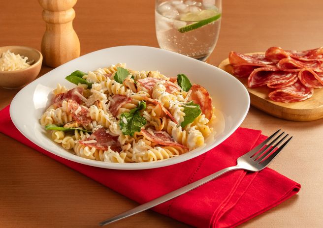 Macarrão com Salame e Ricota