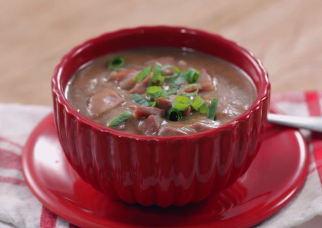 Caldinho de Feijão com Linguiça Calabresa