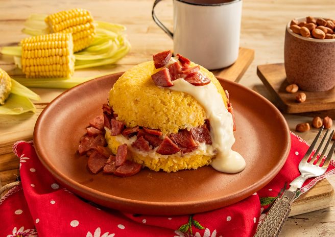 Cuscuz com Calabresa e Catupiry