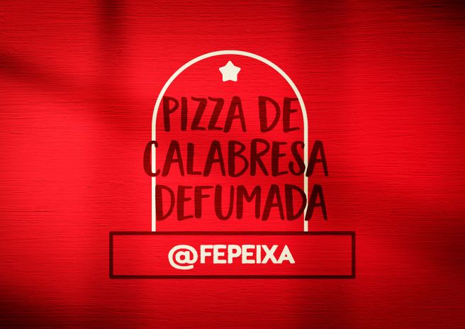 Pizza de calabresa defumada