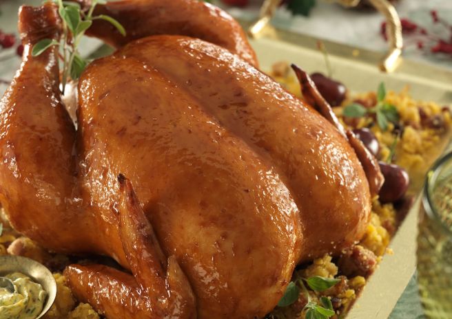 Chester Perdigão com Farofa de Banana e Margarina de Ervas